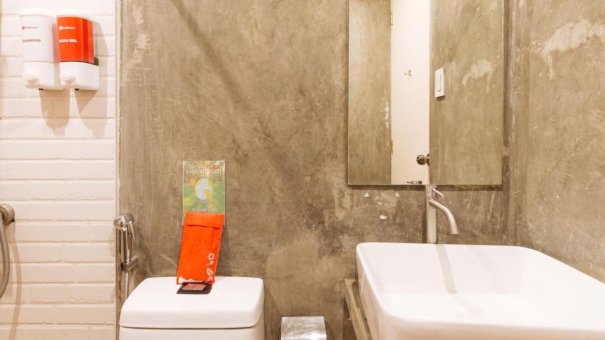 Reddoorz Plus @ Boni Avenue Mandaluyong Екстериор снимка